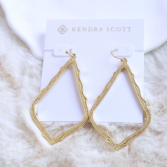 Kendra Scott Jewelry - New Kendra Scott Sophee Gold Drop Earrings